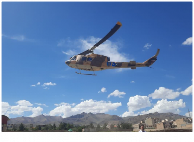 پرواز بالگرد اورژانس هوایی استان مرکزی بر فراز شهرستان فراهان