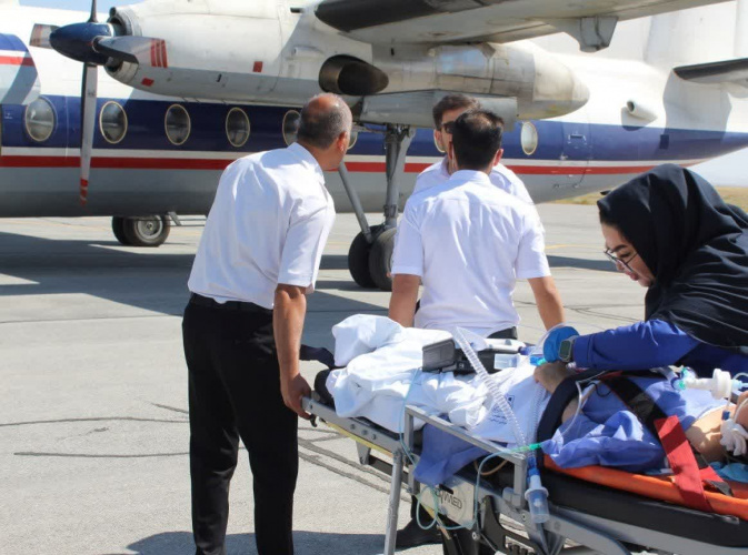 دومین اعزام بیمار با هواپیمای فوکر ۲۷ اورژانس ۱۱۵ طی هفته جاری + فیلم
