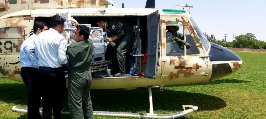 اعزام هوایی نوزاد تازه متولد شده با مشکلات تنفسی از شهرستان کمیجان به اراک
