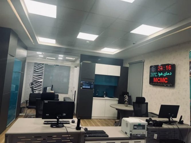 اعزام ۴۲۰ بیمار بین مراکز درمانی داخل و خارج از استان مرکزی، در فروردین ماه ۱۴۰۴