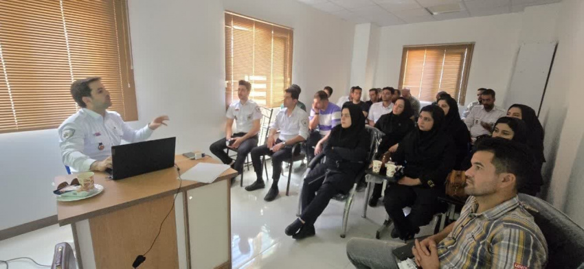 برگزاری کارگاه آموزشی تخصصی اورژانس هوایی در شهرستان خمین