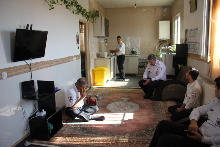 بازدید رئیس مرکز فوریت‌های پزشکی استان مرکزی از پایگاه های اورژانس ۱۱۵ شهرستان آشتیان