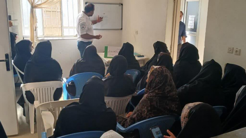 برگزاری کارگاه آموزشی احیا و کمک‌های اولیه ویژه داوطلبین سلامت سمقاور