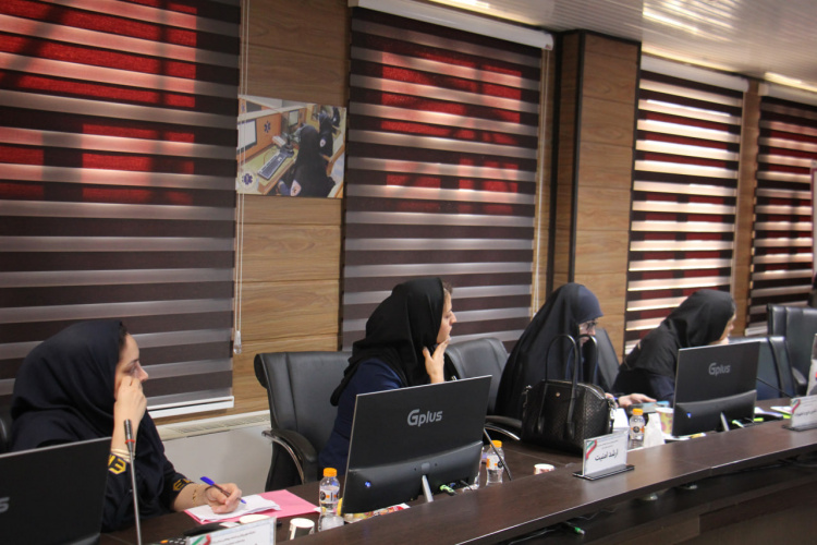 نشست مدیران MCMC کلان منطقه ۶ کشور در اراک برگزار شد