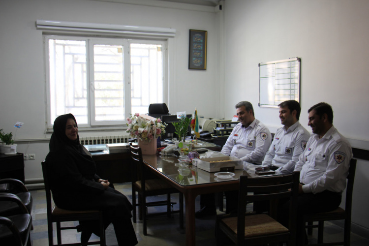 حضور رئیس اورژانس ۱۱۵ استان مرکزی در اداره پرستاری دانشگاه علوم پزشکی اراک