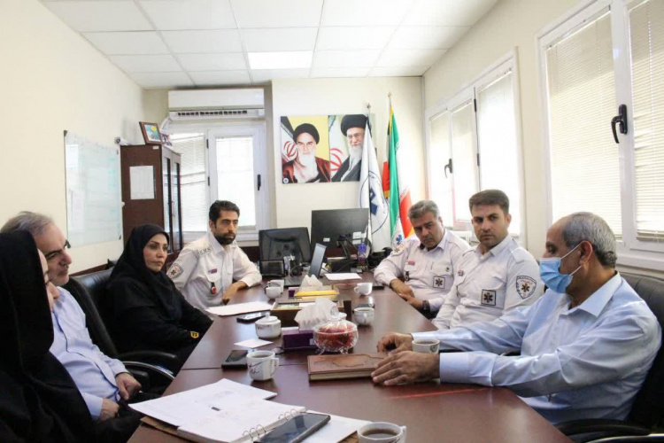 جلسه بررسی کارشناسی سامانه اتوماسیون عملیاتی پایلوت شده در اورژانس ۱۱۵ استان مرکزی برگزار شد