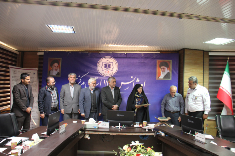تقدیر مدیرکل امور اجتماعی و فرهنگی استانداری مرکزی از رئیس اورژانس ۱۱۵ استان مرکزی