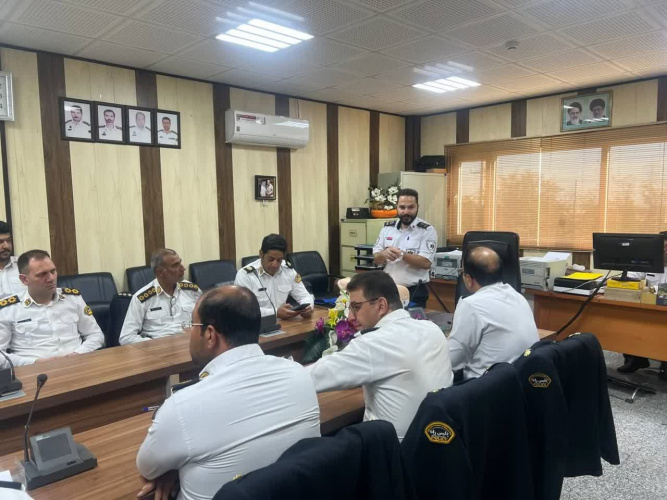 برگزاری کارگاه آموزشی احیای قلبی ریوی ویژه پرسنل فرماندهی انتظامی استان مرکزی