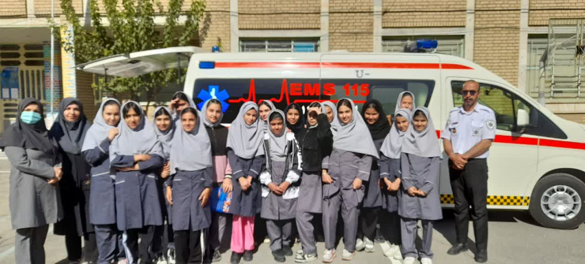 آموزش امدادخواهی و مدیریت تشنج در مدرسه حجاب اراک
