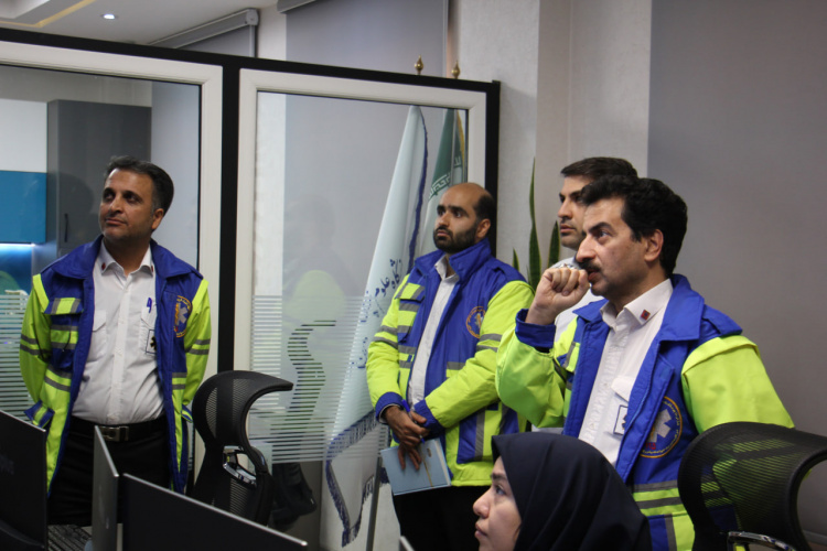 بازدید معاونین و مسئولین واحدهای اورژانس قم از مرکز فوریت‌های پزشکی استان مرکزی