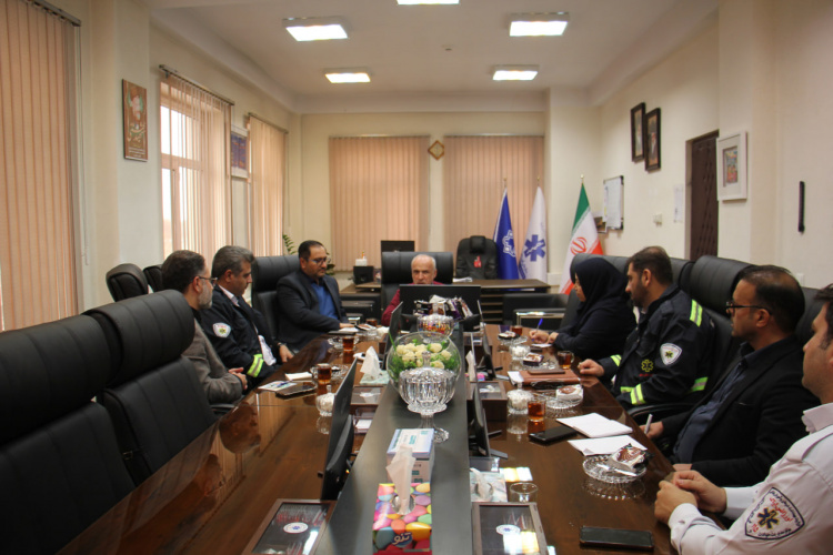 دیدار فرماندار شهرستان خنداب با رئیس اورژانس پیش‌بیمارستانی استان مرکزی