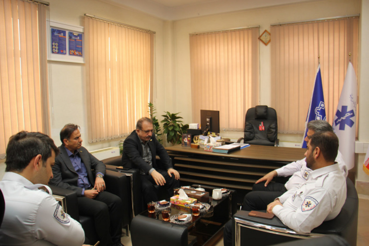 دیدار مدیرعامل جمعیت هلال احمر استان با رئیس اورژانس پیش‌بیمارستانی استان مرکزی