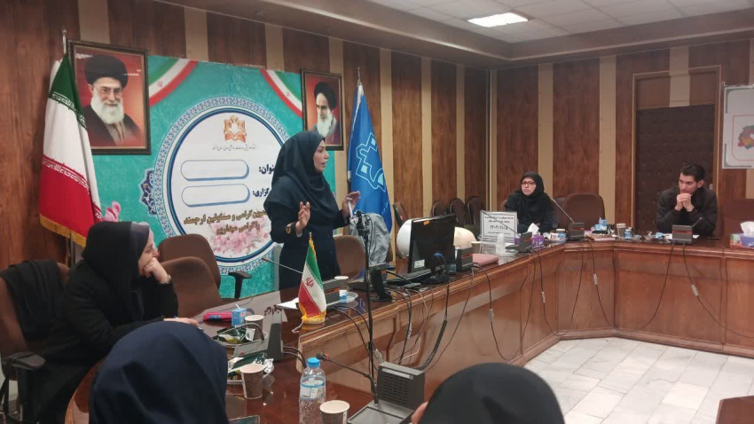 برگزاری کارگاه آموزشی «پیشگیری از مرگ جوانان به واسطه حوادث حمل‌ونقل» در مرکز بهداشت اراک