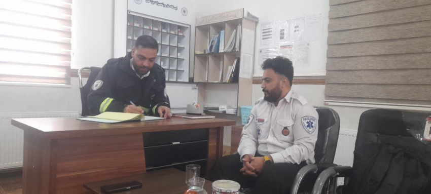 بازدید جانشین رئیس اورژانس پیش بیمارستانی استان مرکزی در ستاد نوروزی از پایگاه های شهرستان اراک