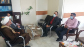 مدیر شبکه بهداشت و درمان شهرستان فراهان با حاج آقا عزیزپور دادستان شهرستان فراهان دیدار کردند و  هفته قوه قضائیه به ایشان تبریک گفتند.