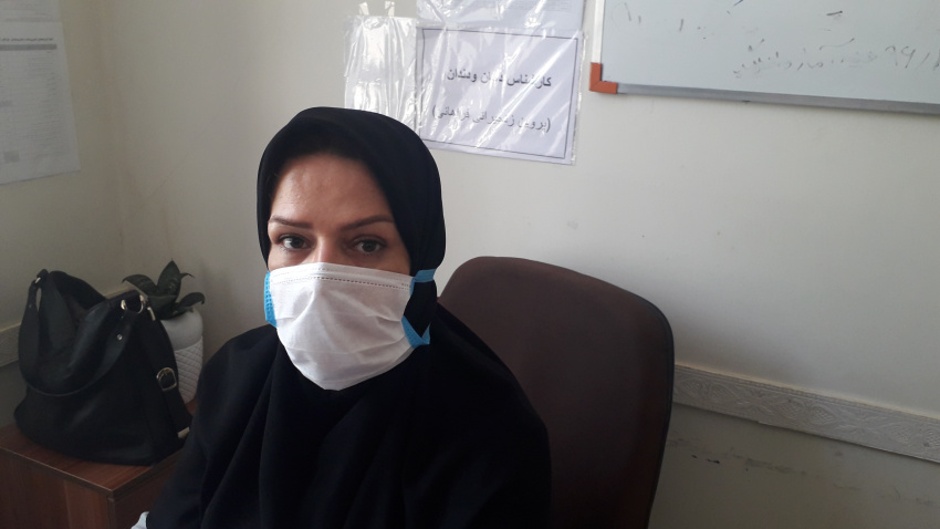پیوستن پرسنل شبکه بهداشت و درمان شهرستان فراهان به پویش من ماسک میزنم.