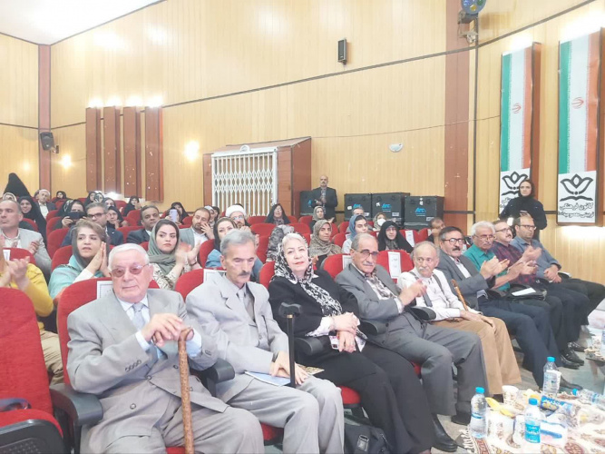برپایی میز خدمت به مناسبت بزرگداشت پروفسور پروانه وثوق آشتیانی
