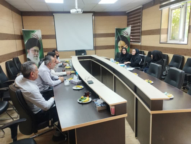 بازدید مدیر درمان دانشگاه علوم پزشکی به همراه کارشناسان درمان دانشگاه از بیمارستان امام سجاد (ع) آشتیان