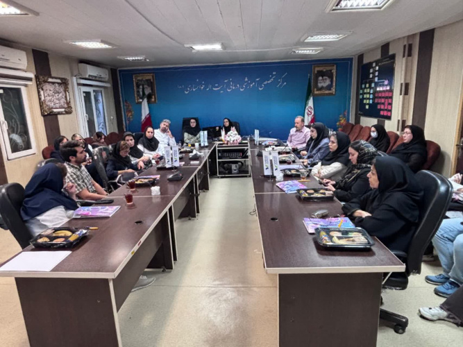 برگزاری جلسه تومور بورد تخصصی (Tumor Board) جهت مدیریت درمان بیماران مبتلا به سرطان پستان