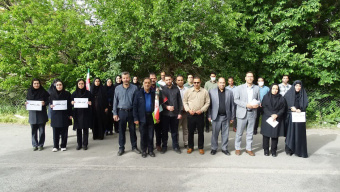 نشاط و سلامت در هفته جمعیت؛ همایش پیاده‌روی کارکنان شبکه بهداشت و درمان شهرستان خنداب