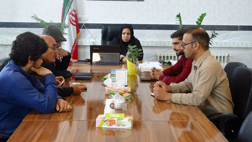 دیدار شهردار و شورای اسلامی شهر جاورسیان با سرپرست شبکه بهداشت