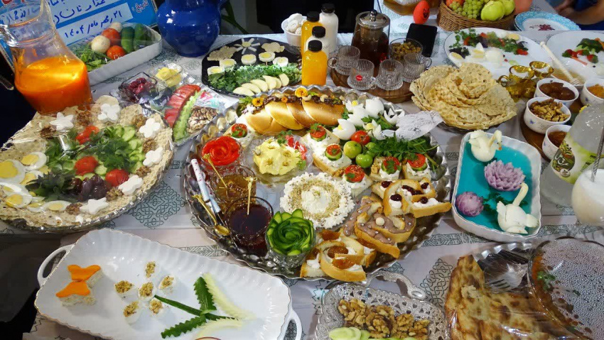 برگزاری جشنواره غذا به مناسبت روز جهانی غذا و نان  در روستای گازران برگزار شد