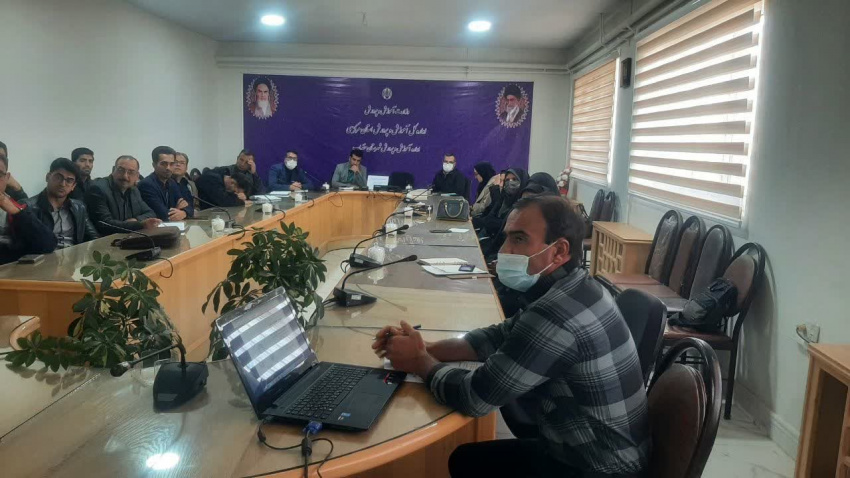 برگزاری کارگاه آموزشی ارتقای سلامت مدارس در شهرستان خنداب