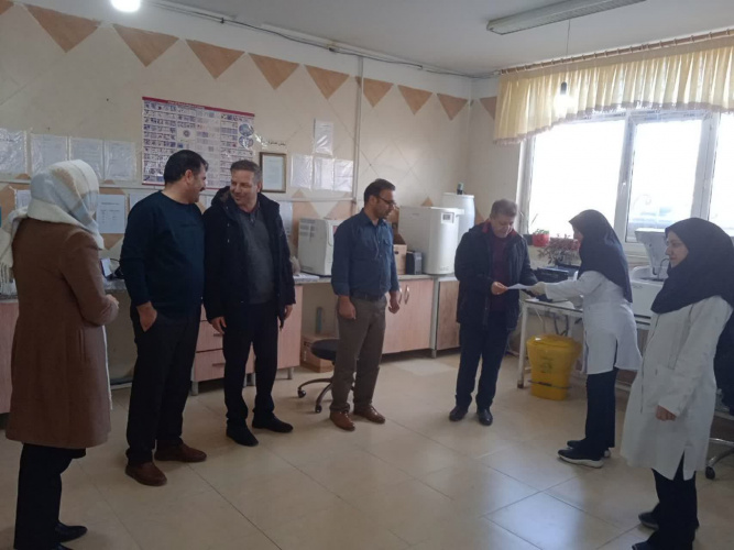 بازدید معاون بهداشت استان از شبکه بهداشت شهرستان خنداب و مراکز جاورسیان