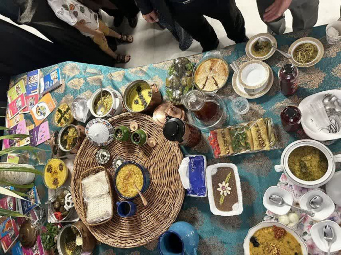 جشنواره غذای سالم در مرکز خدمات جامع سلامت اناج برگزار شد