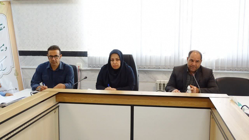 برگزاری کمیته آموزش با حضور سرپرست شبکه بهداشت و درمان شهرستان خنداب