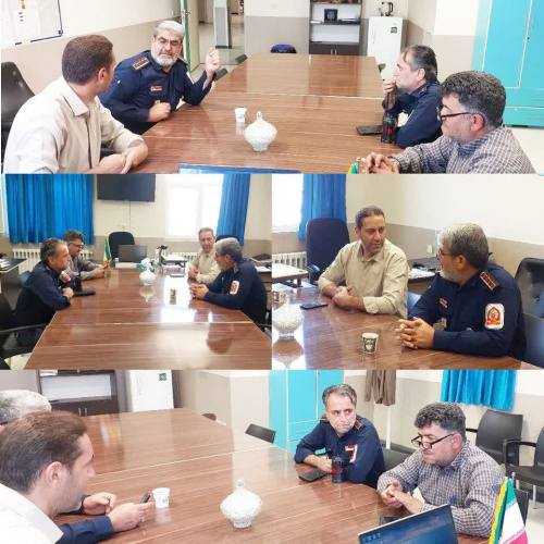 نشست مسئولین آتش‌نشانی با مدیریت بیمارستان مهر خنداب