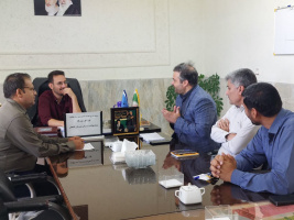 برگزاری جلسه پیگیری مستندسازی و اخذ سند مالکیت املاک شبکه بهداشت و درمان کمیجان