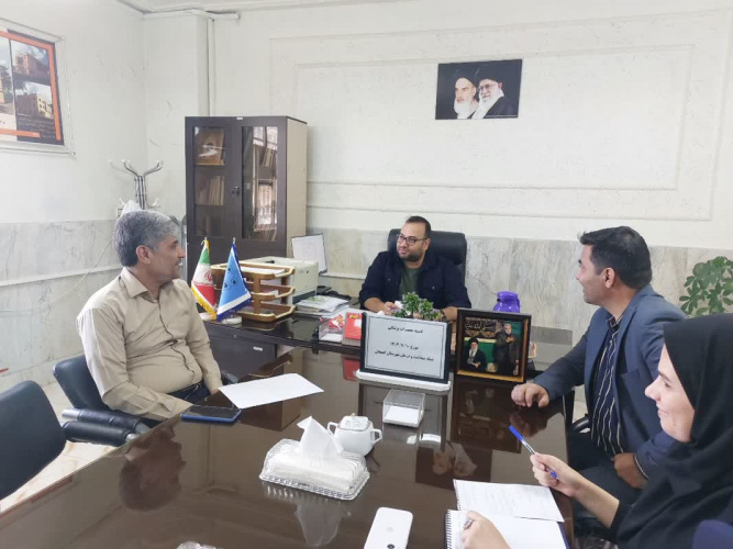 برگزاری کمیته تجهیزات پزشکی شهرستان کمیجان