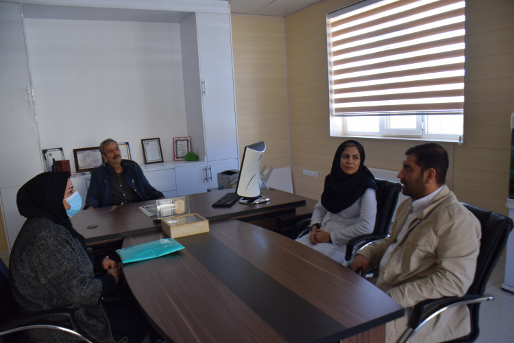 بازدید مدیر شبکه بهداشت و درمان از کارخانه آرد شهرستان محلات