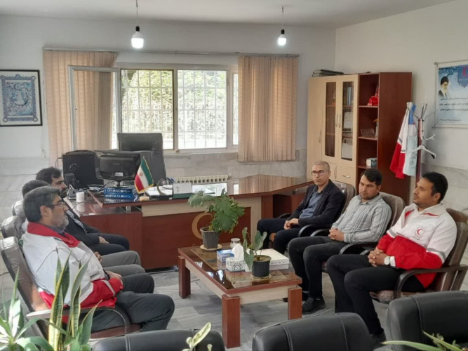 دیدار متولی سلامت شهرستان محلات با رییس هلال احمر