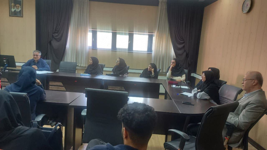 جلسه معارفه با دانشجویان جدیدالورود مقطع کارشناسی ارشد دانشکده پرستاری اراک