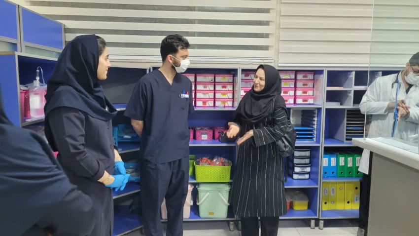 بازدید شبانه رئیس اداره پرستاری دانشگاه از بیمارستان حضرت امیرالمؤمنین