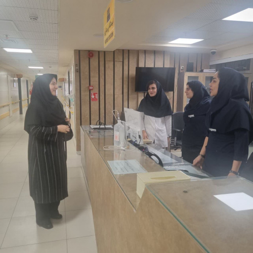 بازدید رئیس اداره پرستاری دانشگاه از بیمارستان حضرت ولیعصر