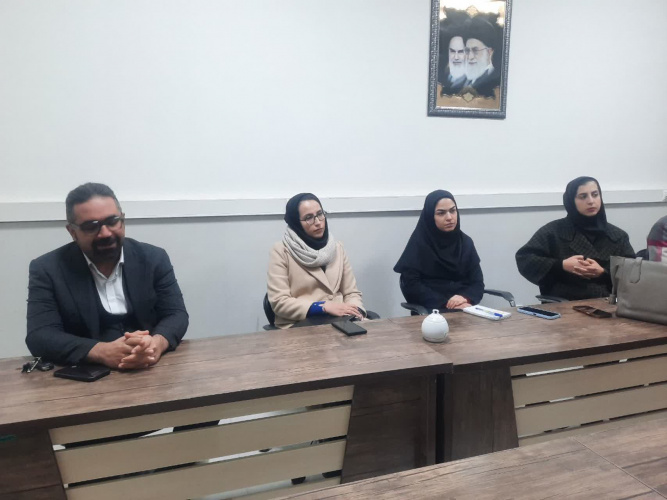 برگزاری جلسه دکتر مهدی حیدری زاده با نمایندگان دانشجویان دندانپزشکی