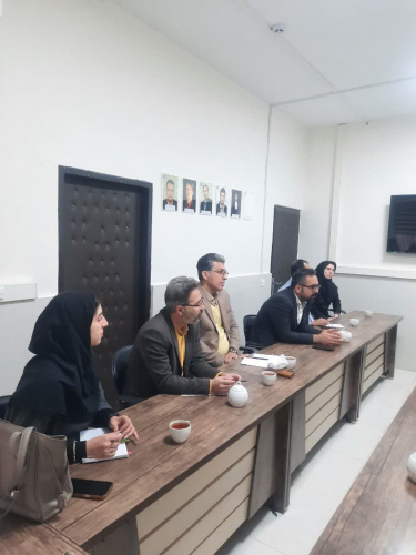 برگزاری جلسه ریاست محترم دانشکده و مدیر عمومب ومالی مجتمع الغدیر