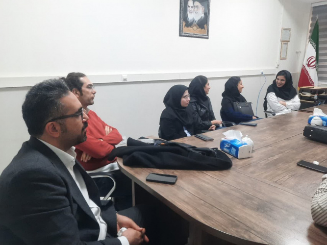 جلسه شورای آموزشی دانشکده دندانپزشکی با حضور ریاست و اعضای هئیت علمی