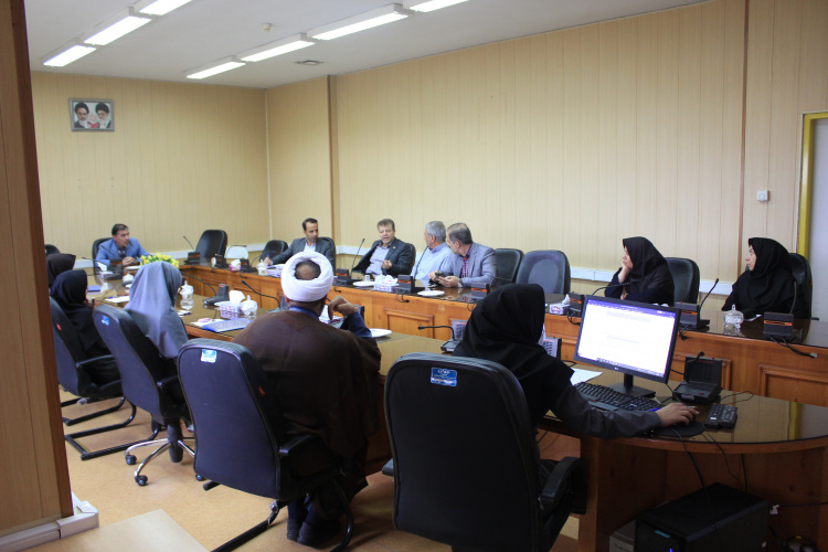 برگزاری یکصد و چهارمین جلسه ی شورای پژهشی دانشکده