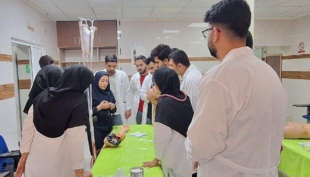 برگزاری جلسه چهارم کارگاه عملی «تزریقات» ویژه دانشجویان پزشکی