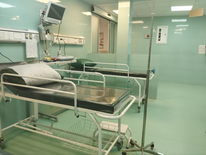 اهدای وسایل و تجهیزات پزشکی  بیمارستان فراهان توسط خیرین نیک اندیش سلامت