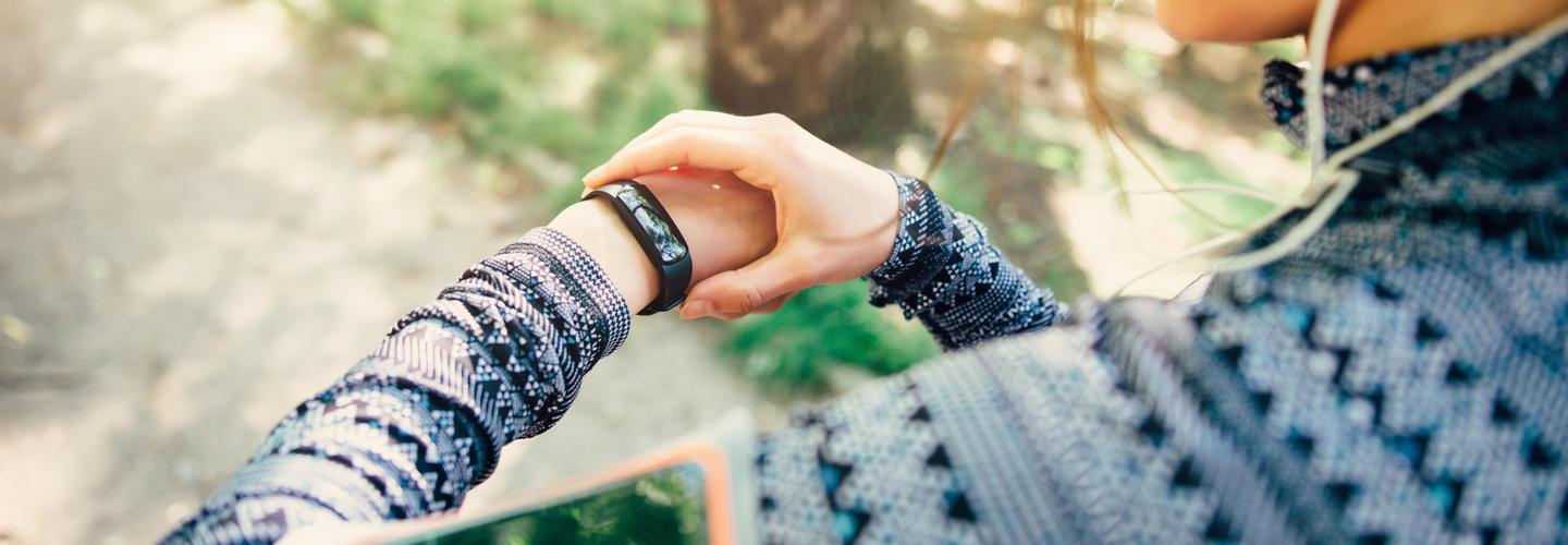 3 Reasons Why Wearables Bring New Complications for HIPAA Compliance