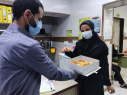 گزارش تصویری پخش شیرینی به مناسبت اعیاد شعبانیه بین همکاران بیمارستان آیت الله طالقانی اراک