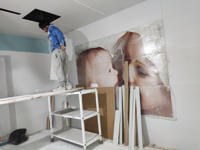 تازه ترین گزارش تصویری از بازسازی اتاق زایمان بیمارستان طالقانی