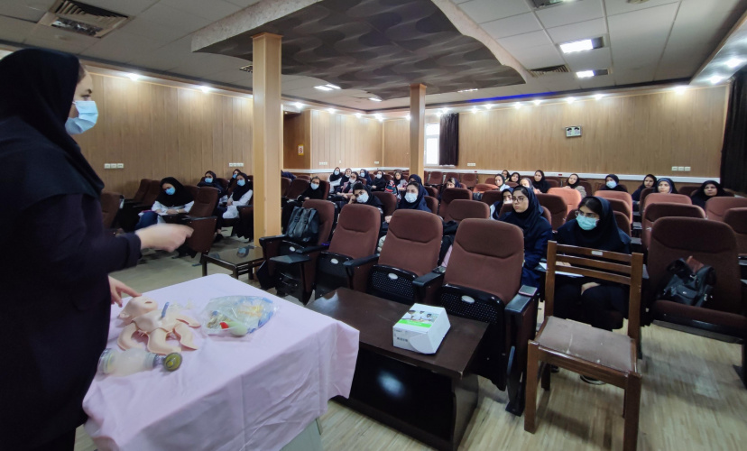 برگزاری کارگاه آموزشی احیاء نوزاد در مرکز آموزشی درمانی آیت الله طالقانی