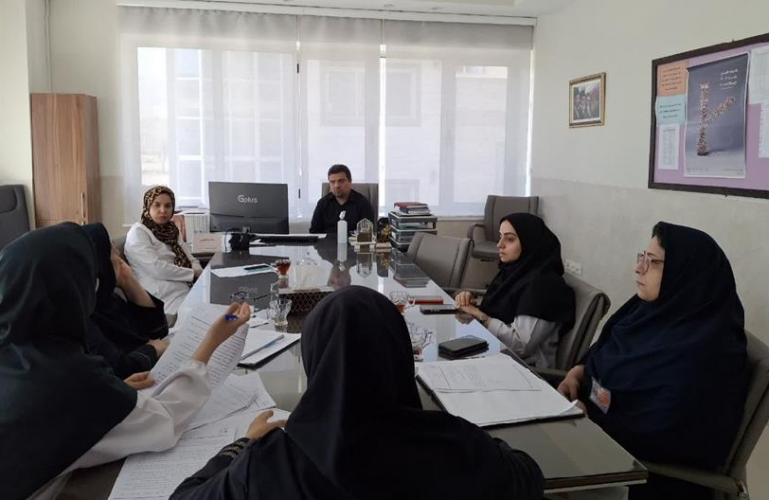 برگزاری کمیته ارتقای سلامت مادر و نوزاد