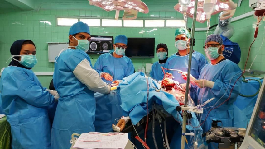 انجام موفقیت آمیز دو عمل جراحی همزمان مغز و عروق در یک بیمار ترومایی